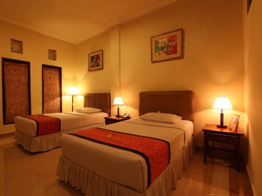 Hotel Super Oyo Townhouse Oak Maxi Legian Kuta (Bali)