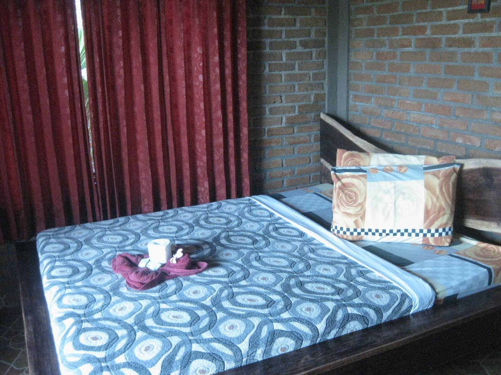 Gubug Balian Selemadeg (Bali)