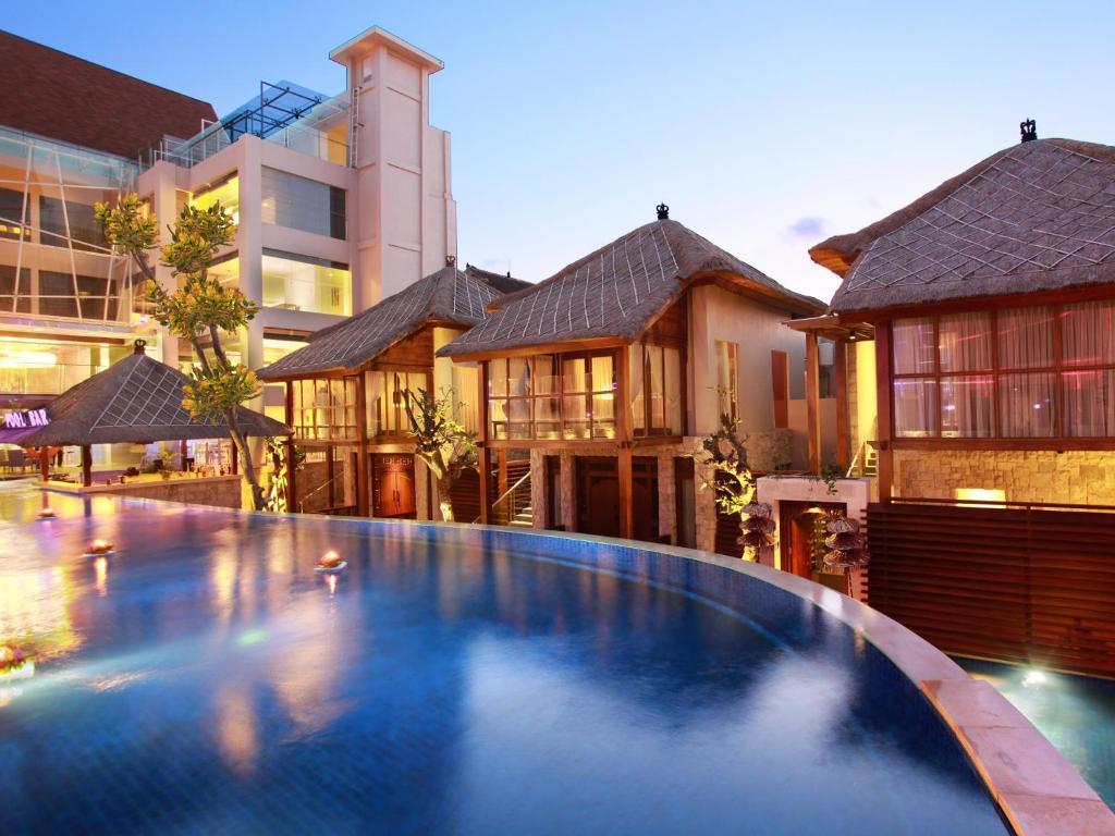 Grand Mega Resort&spa Bali Kuta (Bali)