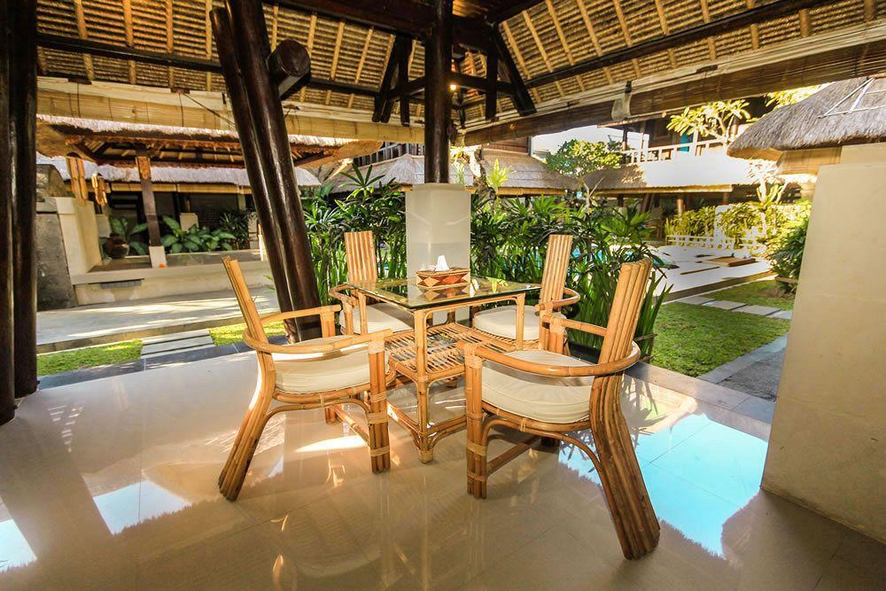 Villa Radiant Jepun *