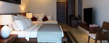 Grand Mirah Boutique