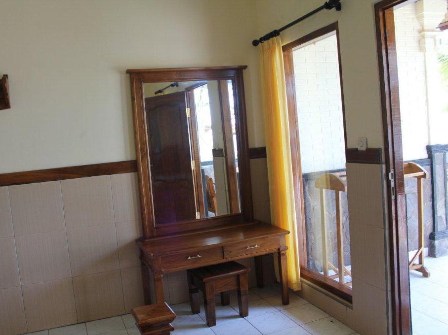 Tanjung Alam Hotel 2* Lovina (Bali)