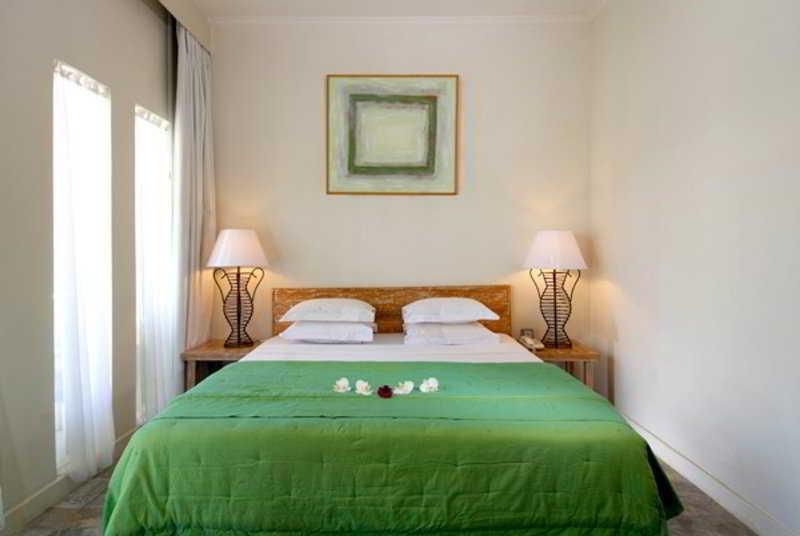 Hotel Bali Court & Legian (Bali)