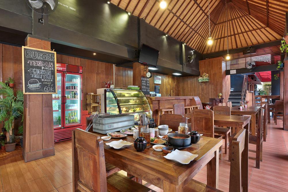 The Batu Belig & Hotel Seminyak (Bali)