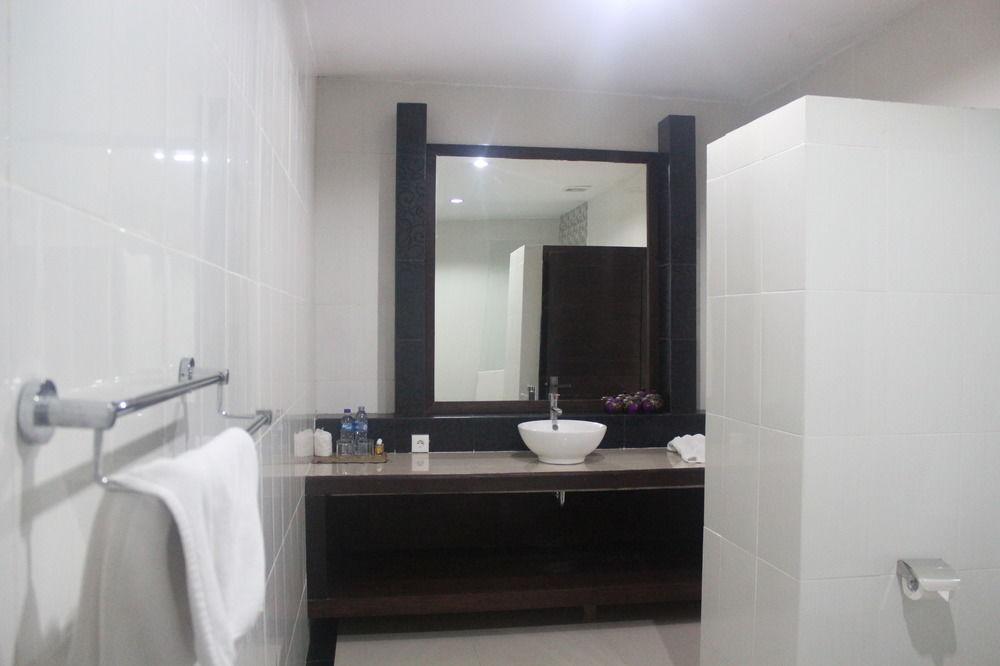 Palm Garden Bali Hotel 3*
