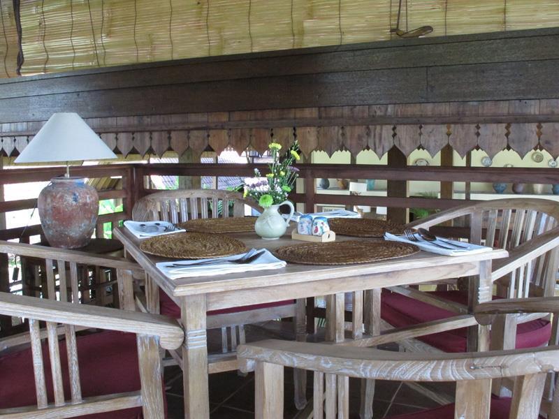 Kampung Cenik 2*