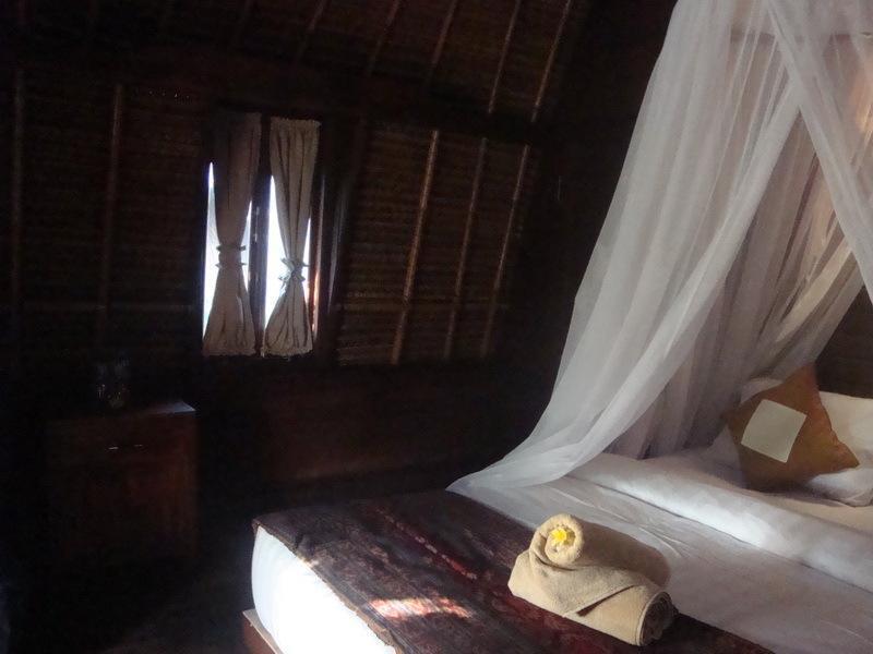 Lotus Garden Huts Holiday park 3*