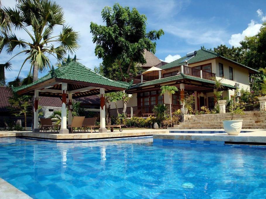 Puri Wirata Dive And Resort 3*