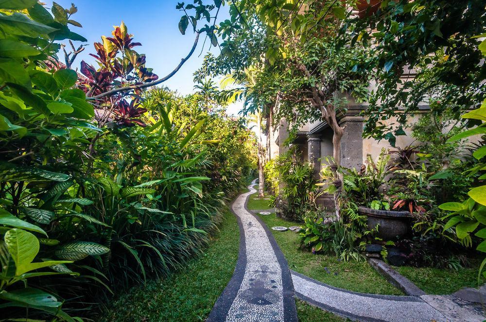 Sahadewa & Resort