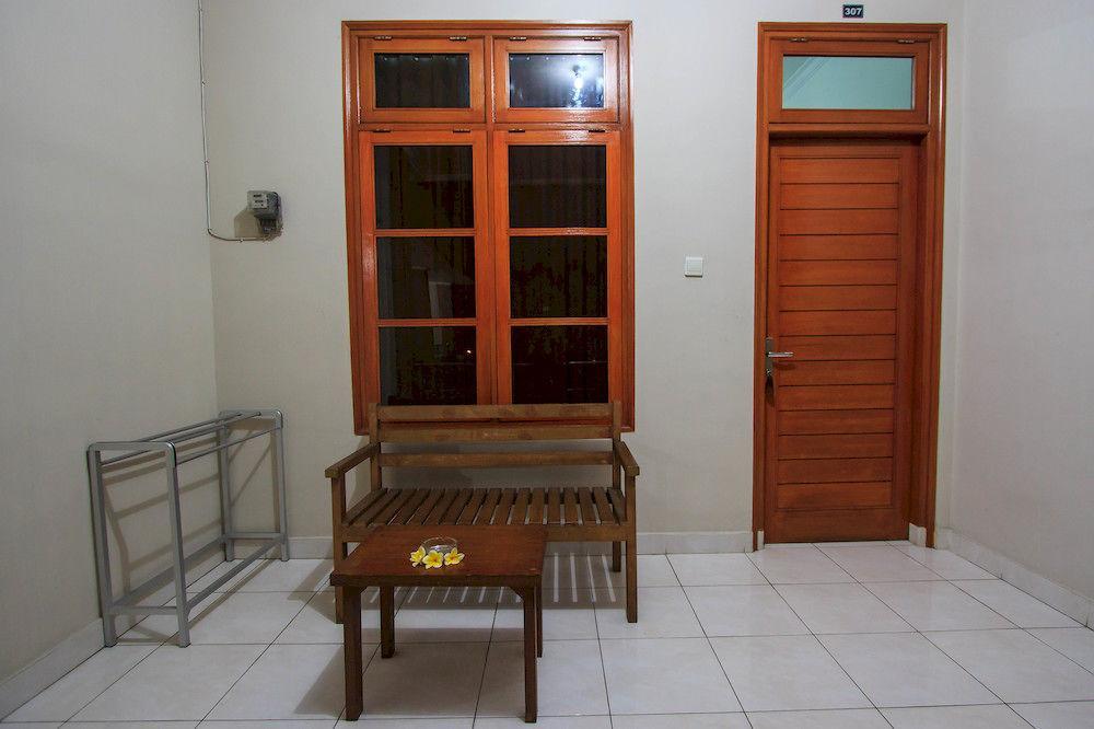 Anyar Guest house 2*