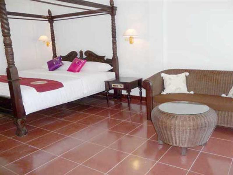 Puri Saron Baruna Hotel Lovina (Bali)
