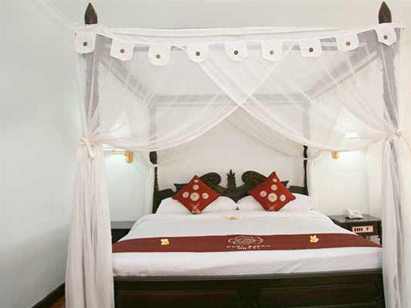 Puri Saron Baruna 3* Lovina (Bali)