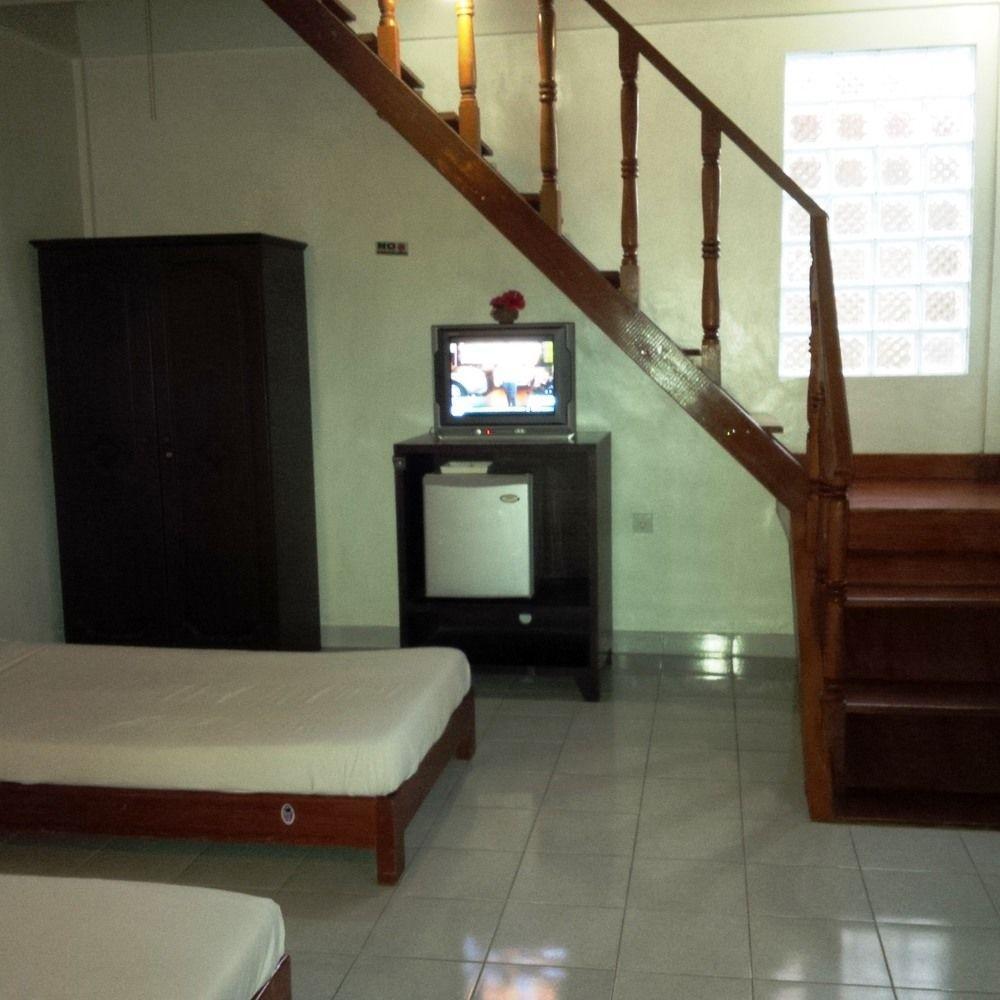 Suji Guest house 2*