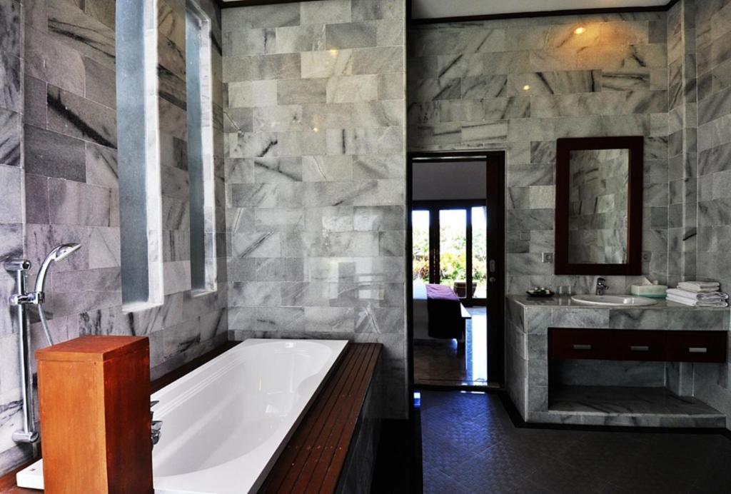 Salvatore Hotel Ungasan (Bali)