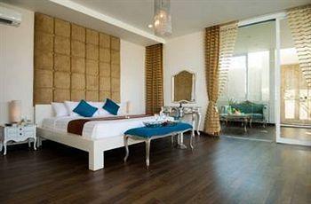 Villa Indi Villas - The Bhadra Villa