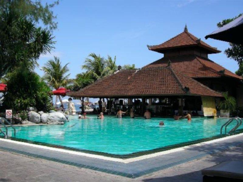 Hotel Griya Santrian A Beach