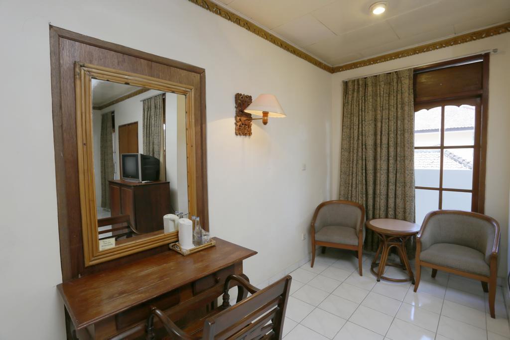 Reddoorz Near Guest house