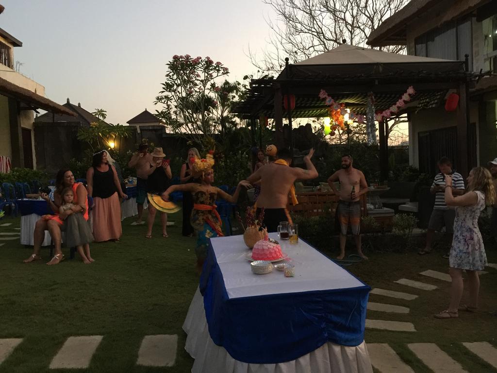 Hill Dance Bali American Jimbaran (Bali)