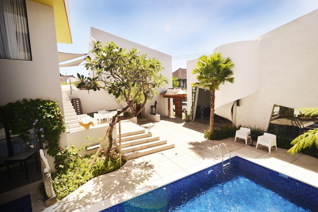 Hotel Scala Bed And Beyond 3*