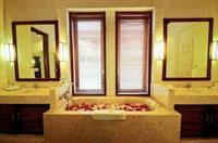 Victoria Hotel 3*