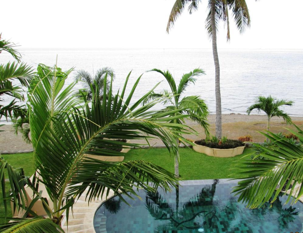 Holiday park Dolphin Bali 3*
