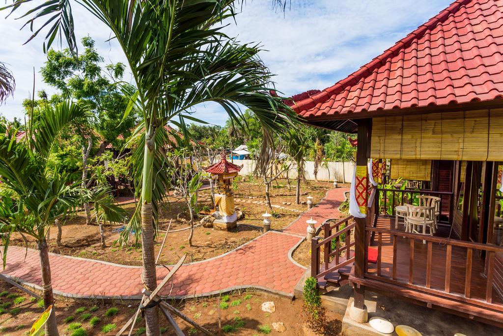 Taman Sari Lembongan Holiday park Nusa Lembongan (Bali)