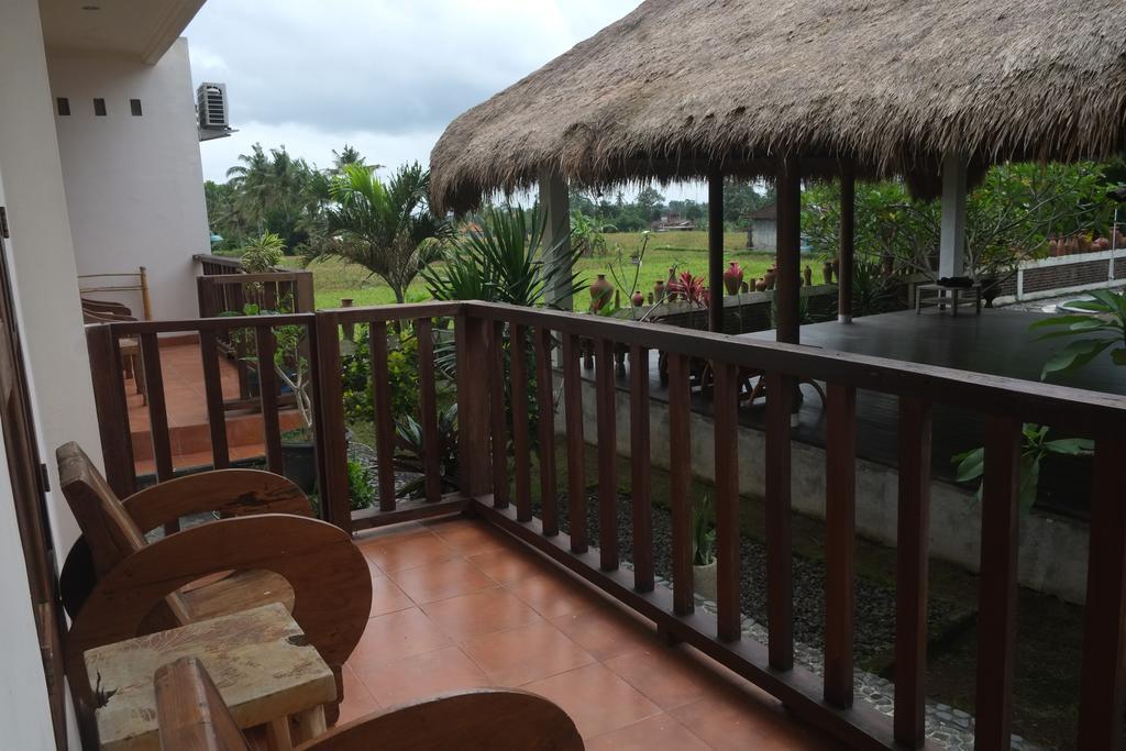 By Dorry Guest house Ubud (Bali)