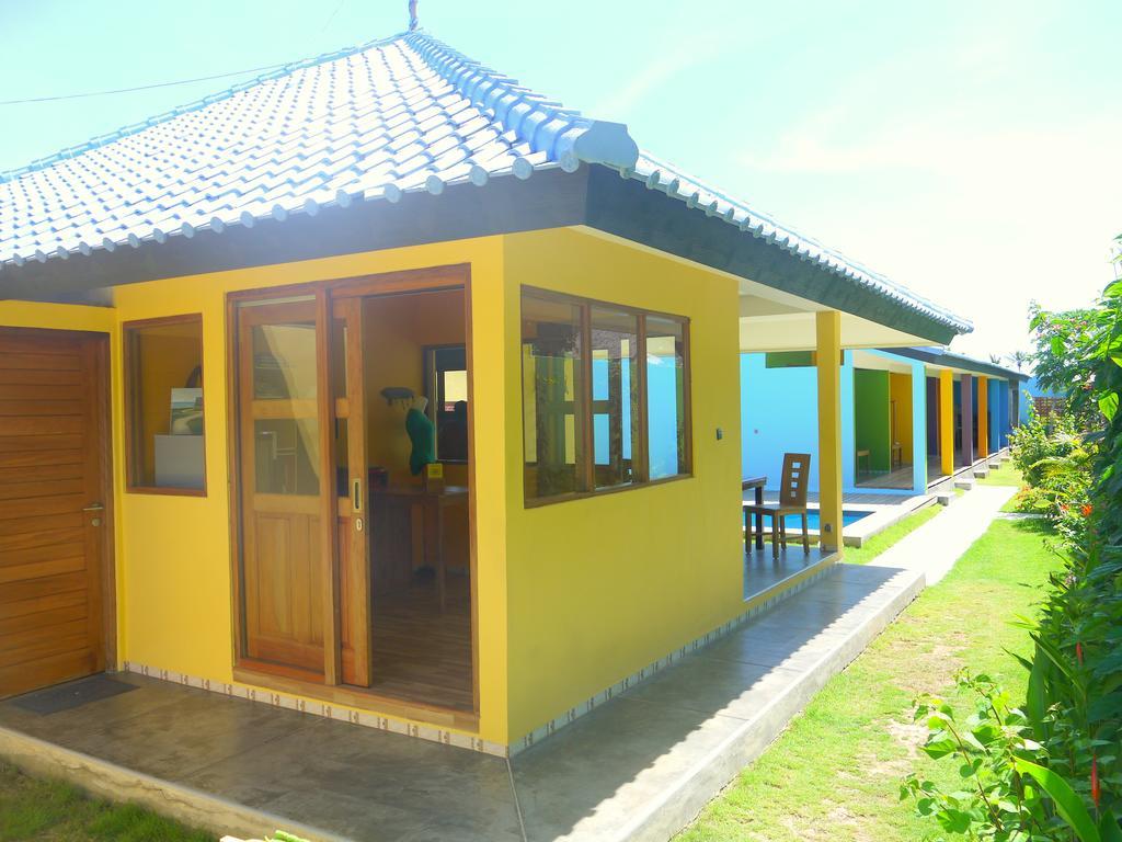Wisma tamu Blue Coco *