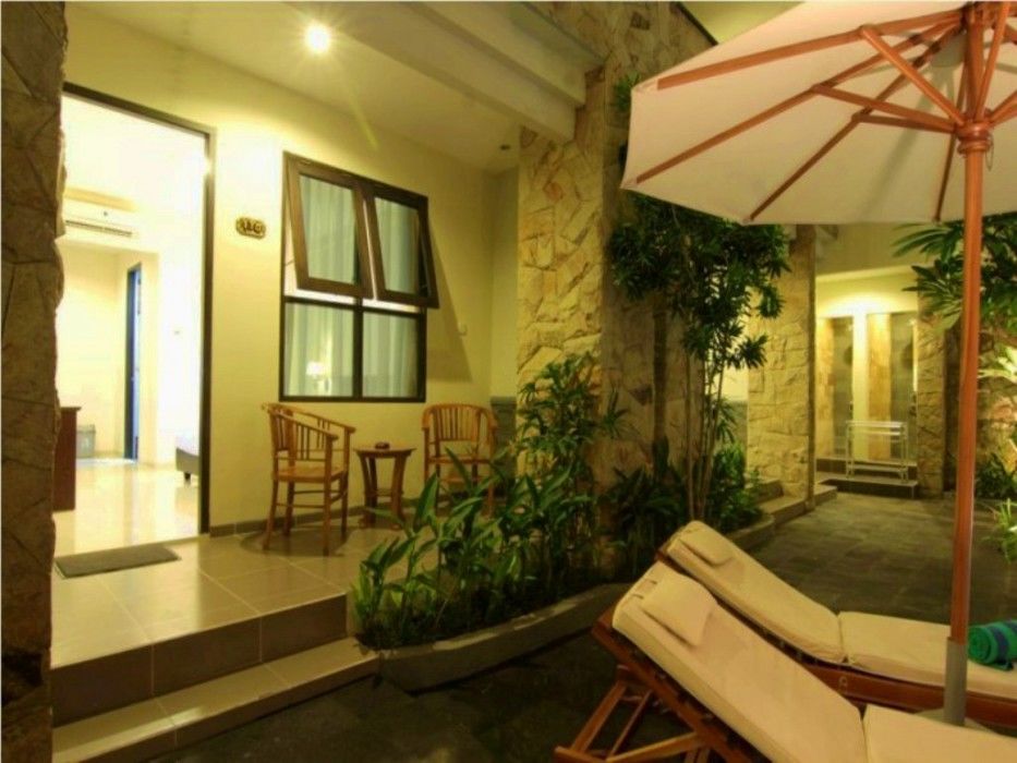Manggar Indonesia Kuta (Bali)