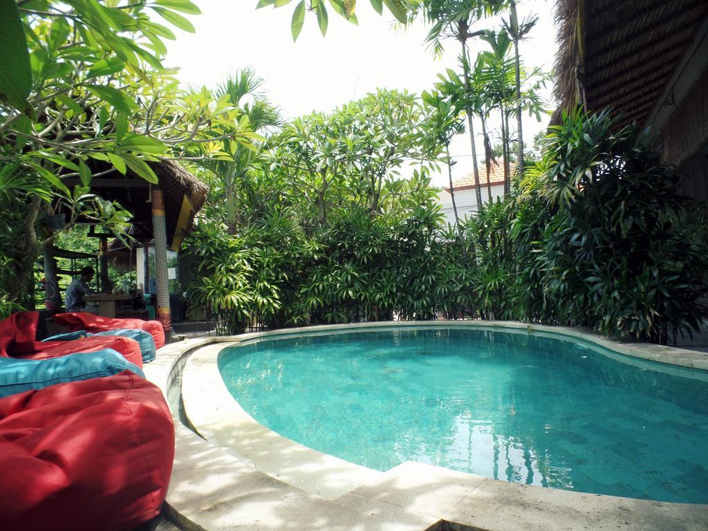 Guest house Matra Bali Surf Camp Canggu (Bali)