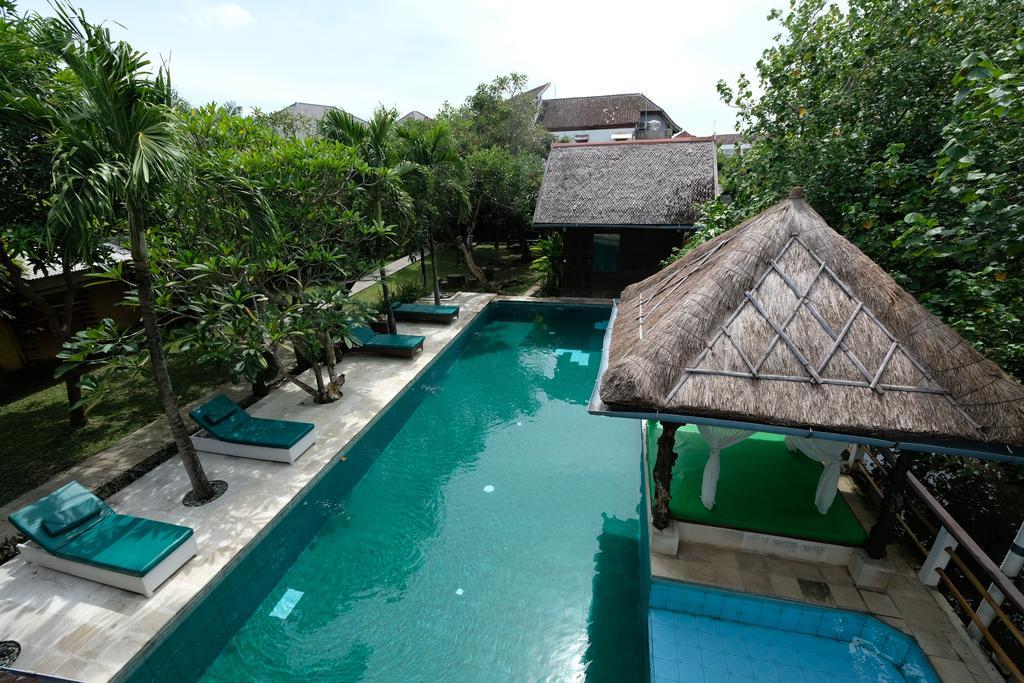 Easy Surf Dacha Holiday park Canggu (Bali)