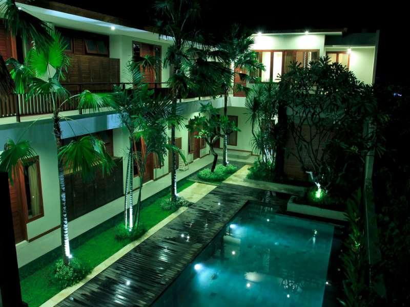 Djabu Seminyak Hotel