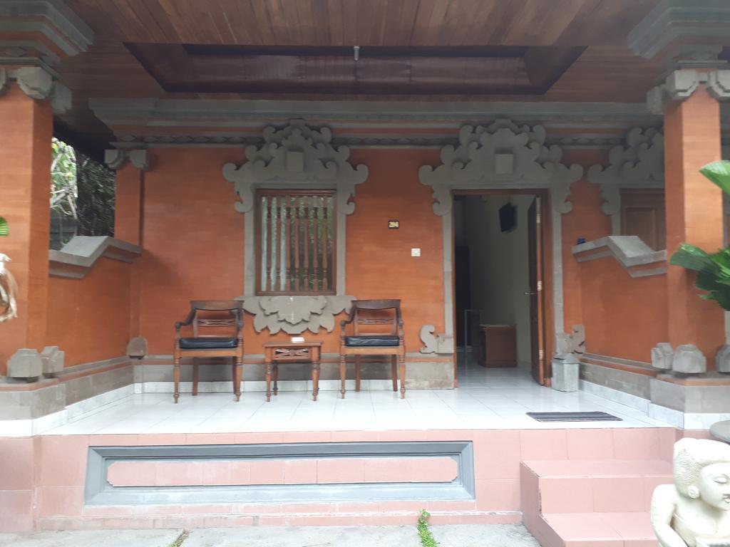 Guest house Puspa Ayu *
