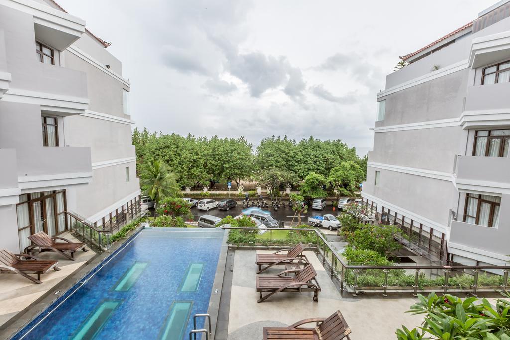 Hotel Wyndham Garden Kuta Bali 4*