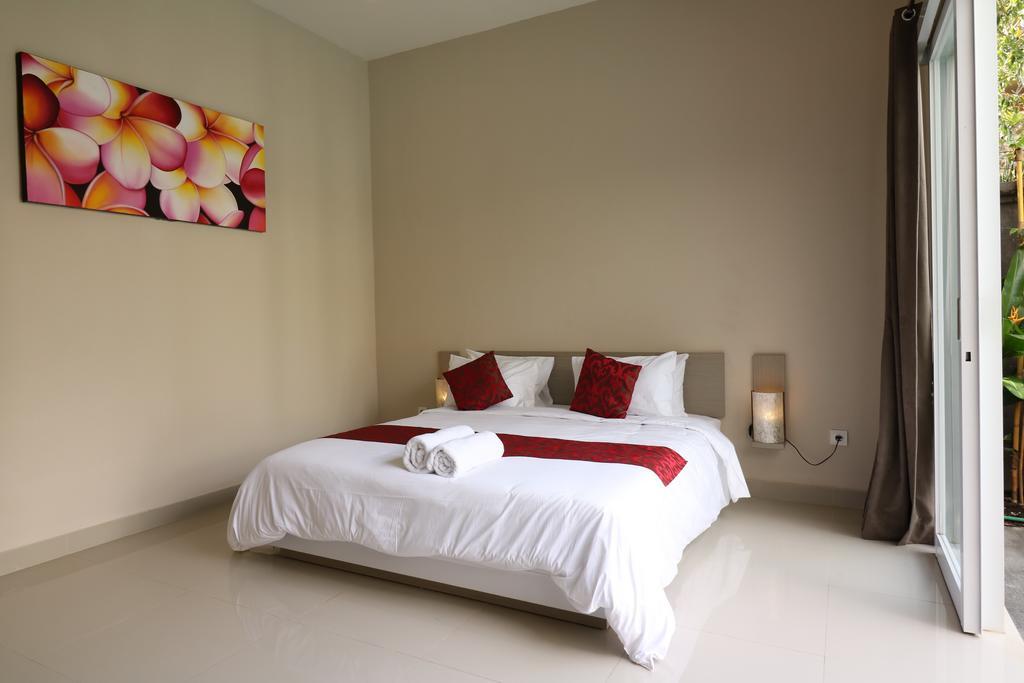 Del Mar Beach Villas *