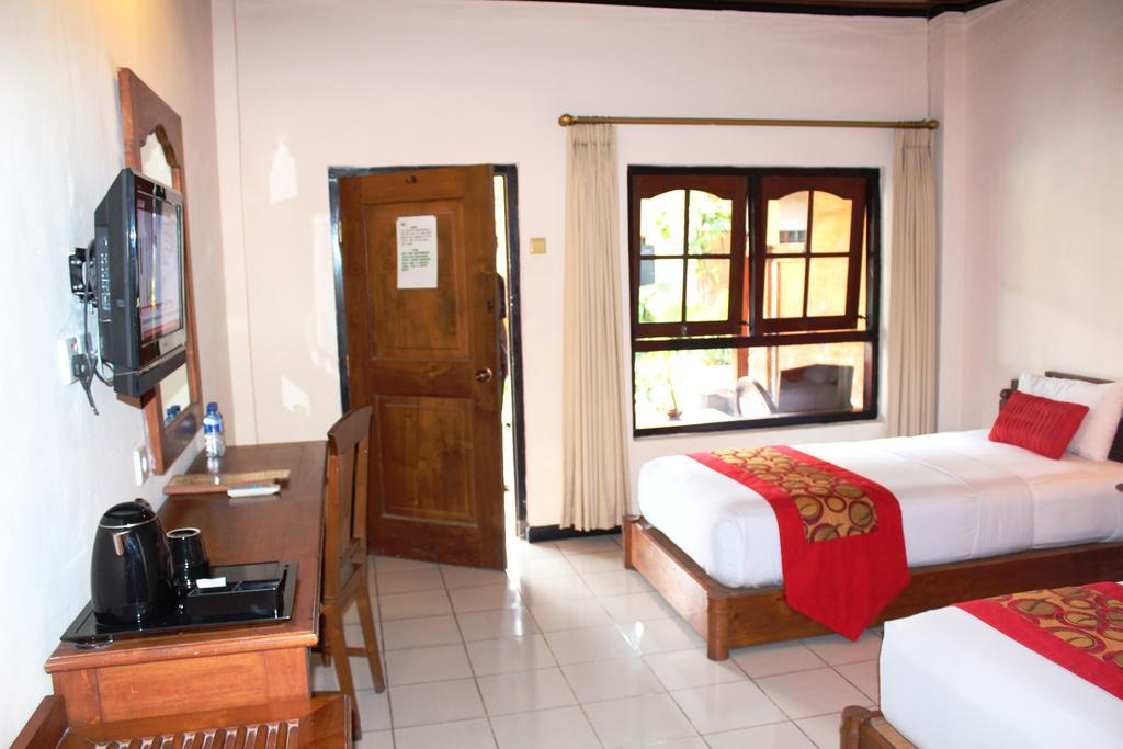 Indi 2* Sanur (Bali)