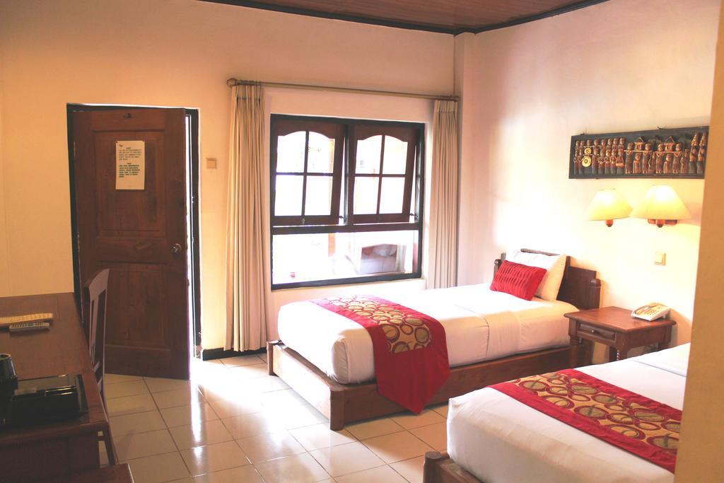 Hotel Indi