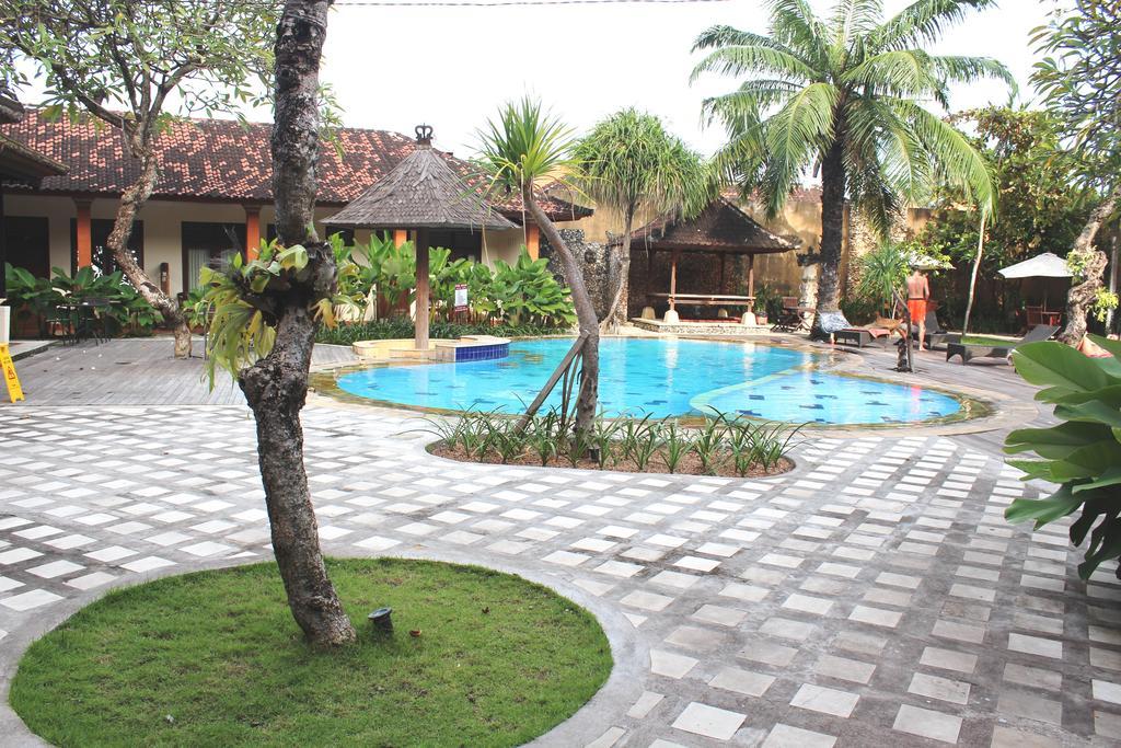Hotel Indi 2*