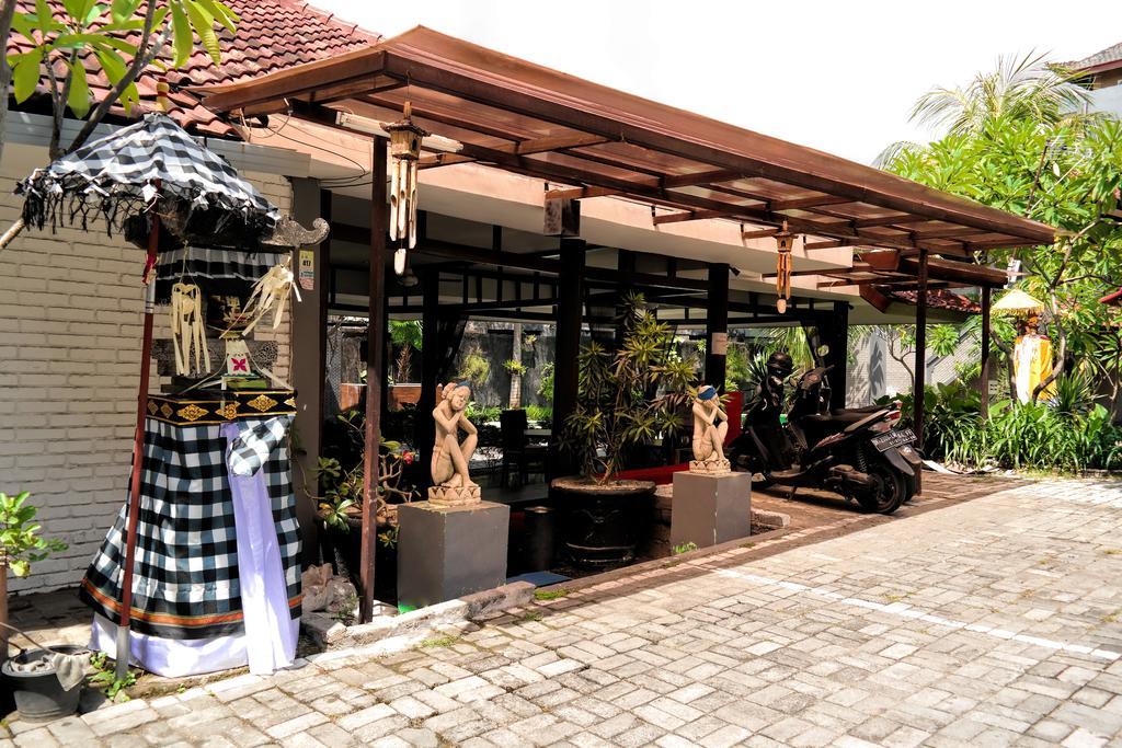 Amazing Cabin Hostel Kuta (Bali)