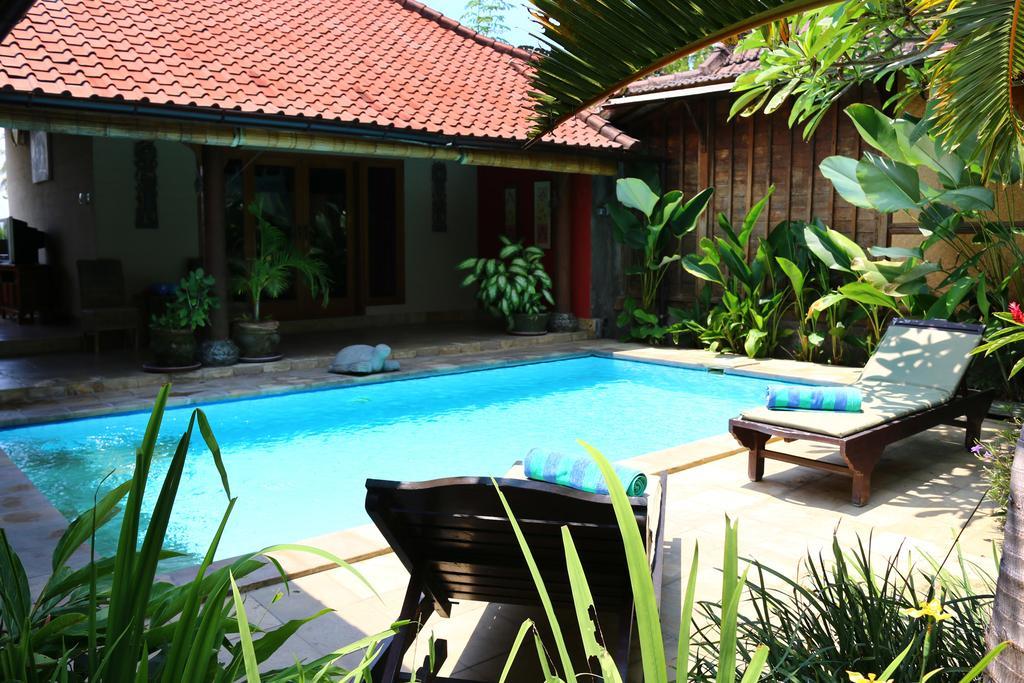 Lovina Beachhouse Villas Villa *