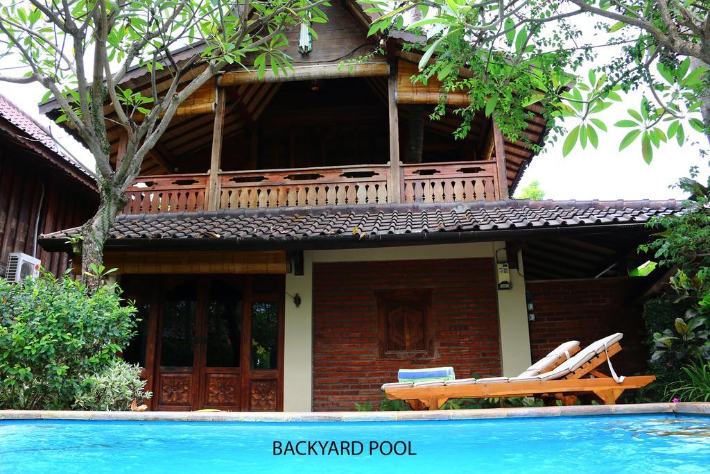 Lovina Beachhouse Villas Villa