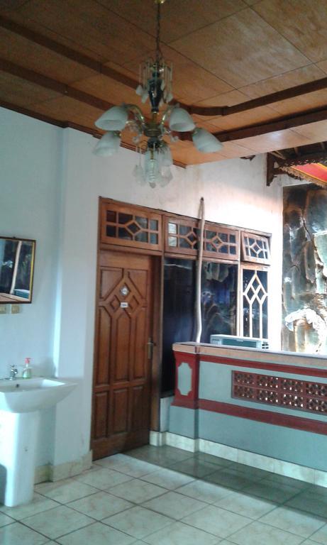 Hostel Ratih Bali