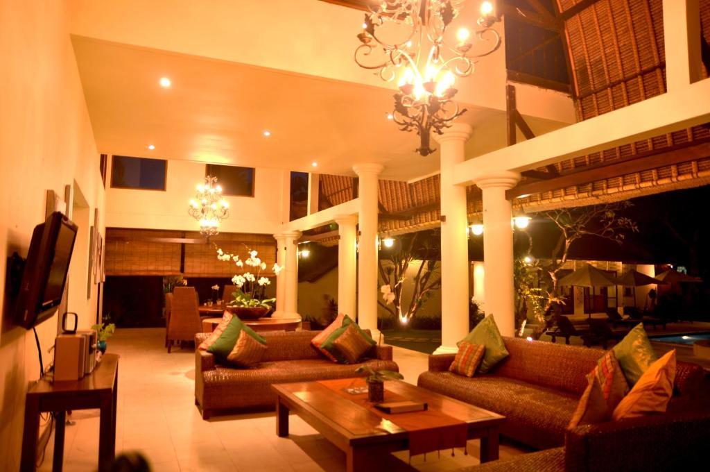 Villa The Bli Bli & *