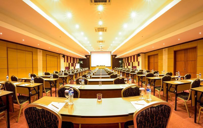 Kuta Park Hotel 4*