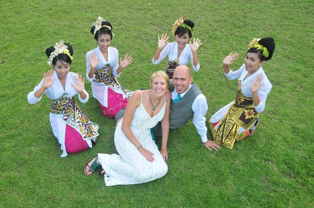 Tirta Ayu And Restaurant Karangasem (Bali)