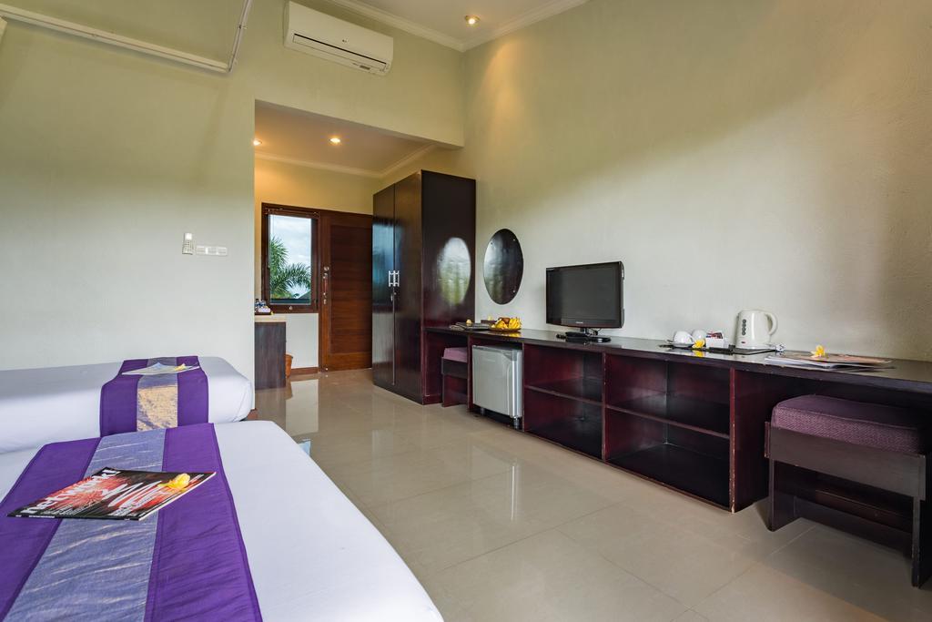 Anini Raka & Resort