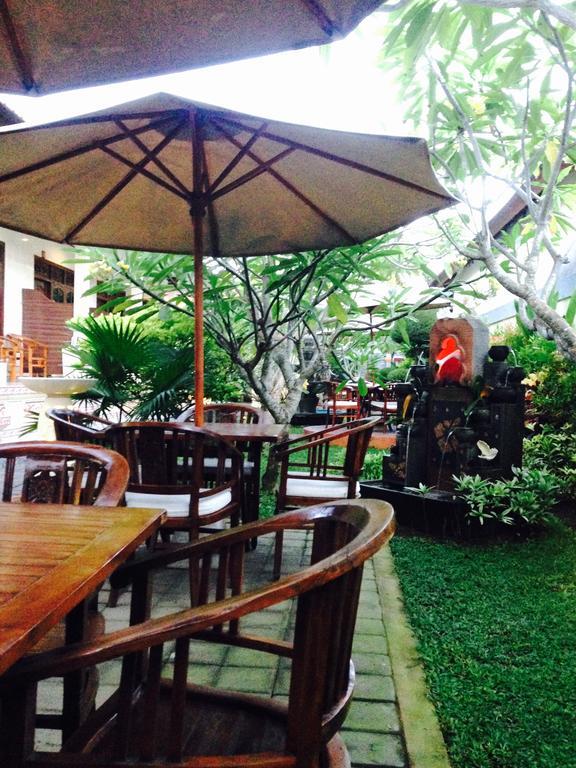 Tempat Tidur & Sarapan Frangipani
