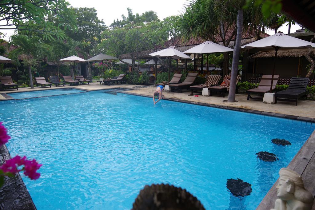 Tirta Sari Guest house 3*