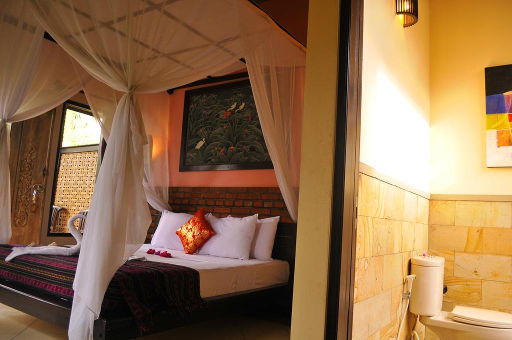 Tirta Sari 3*