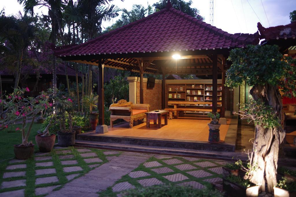 Tirta Sari 3* Pemuteran (Bali)